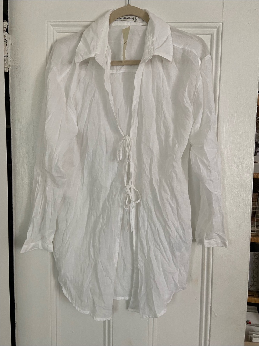 Abercrombie & Fitch White Tie-Front Casual Button-Down Shirt